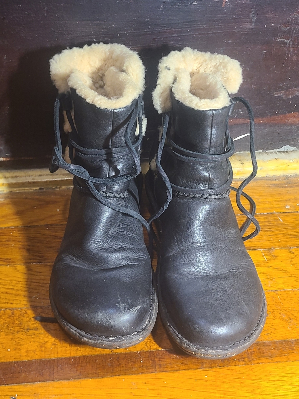 UGG Black Leather Kids Lace-Up Boots with Cream Shearling